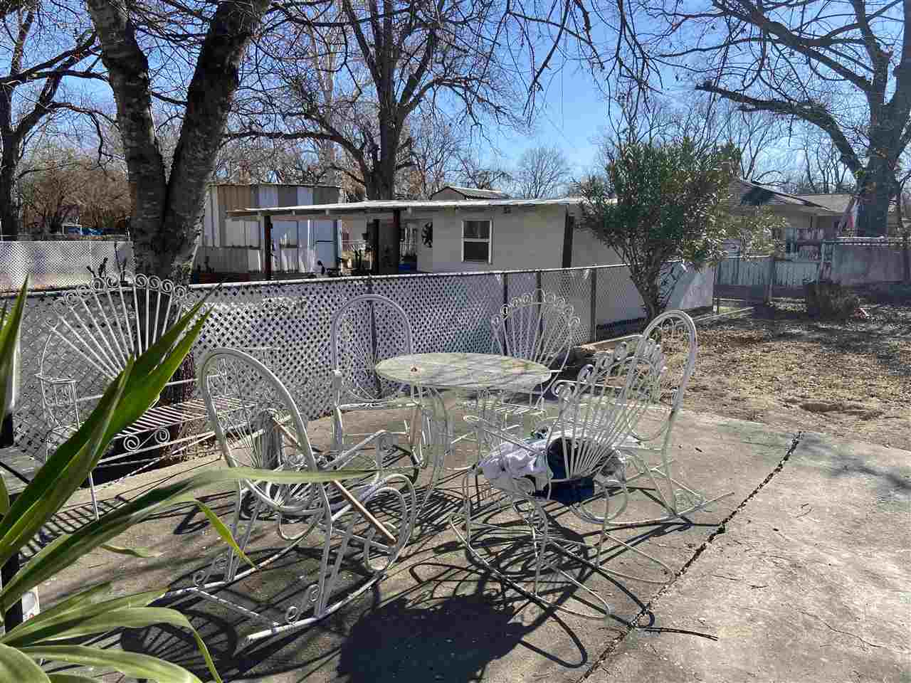 Image 6 of 8 For 119 Givens  