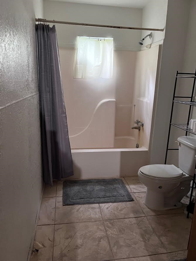 Image 15 of 19 For 810 4th W 