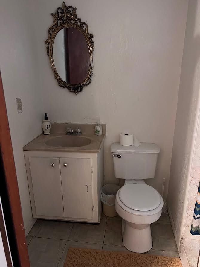 Image 17 of 19 For 810 4th W 