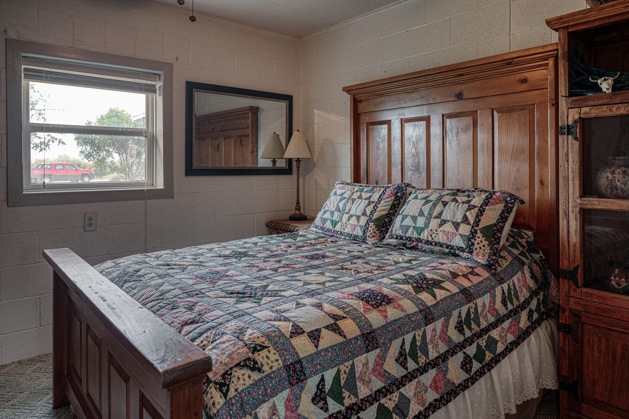 Image 33 of 48 For 806 Camino Real St.