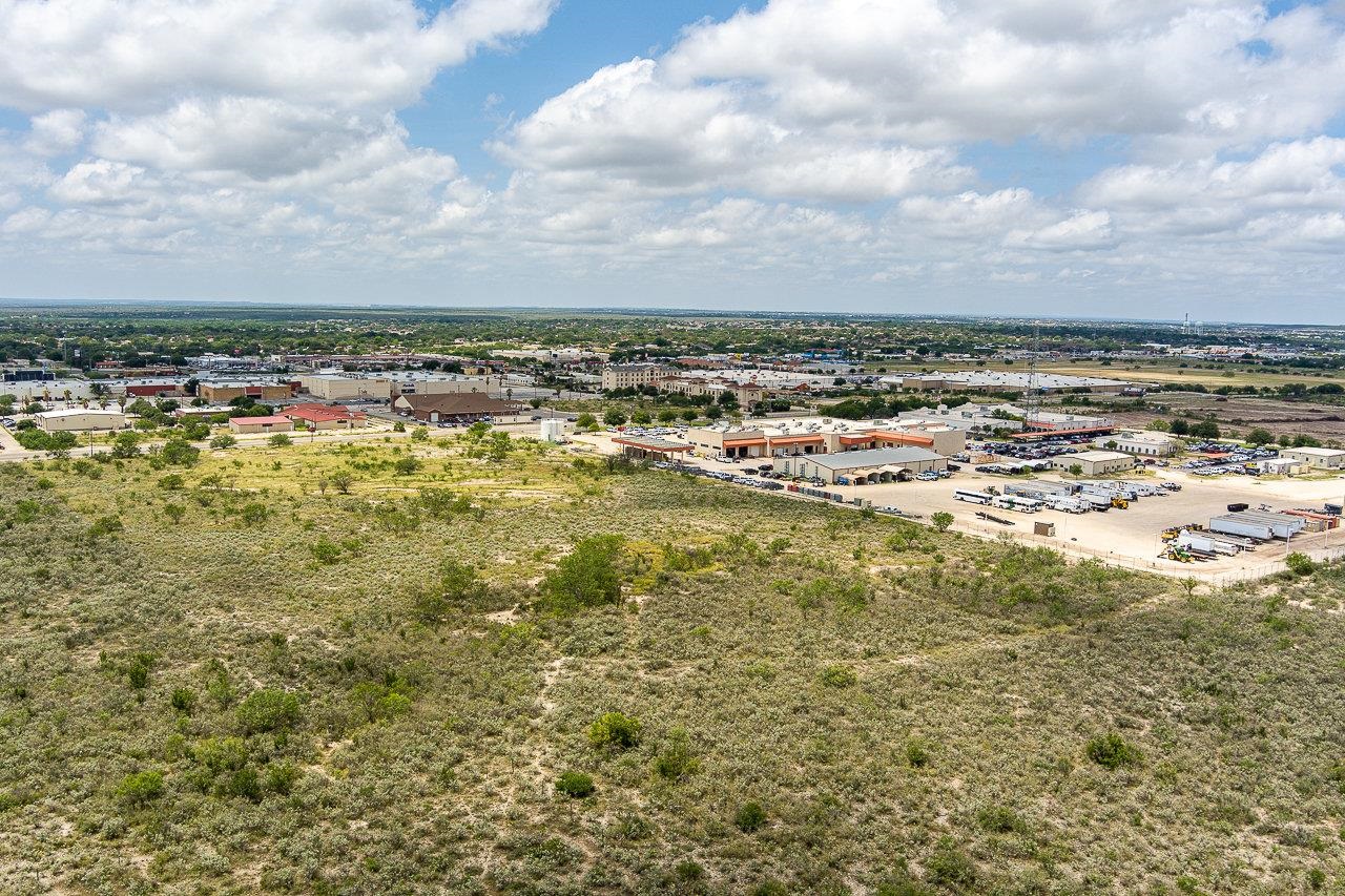Image 18 of 26 For 2209 Dodson  