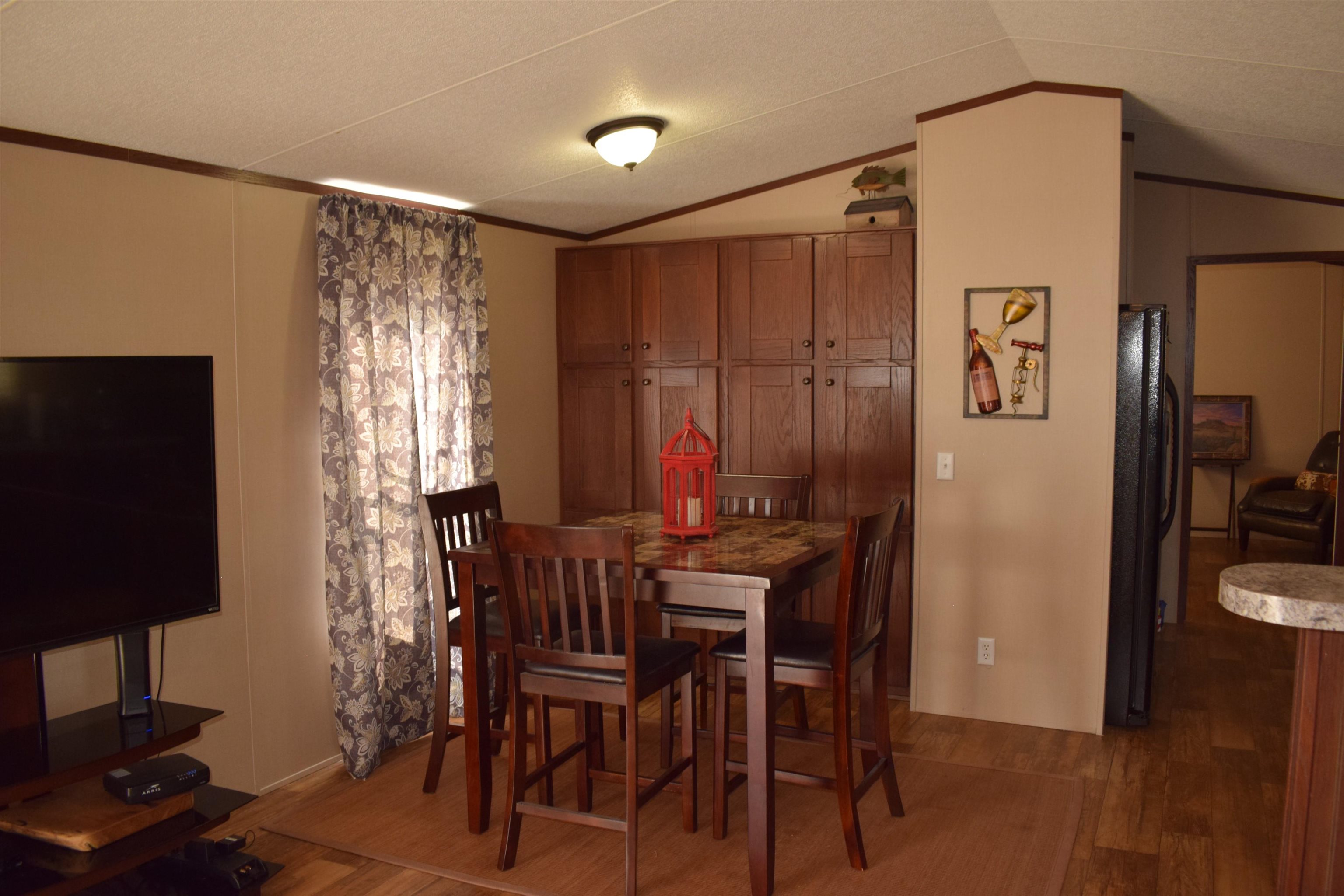 Image 9 of 20 For 247 Bayview  