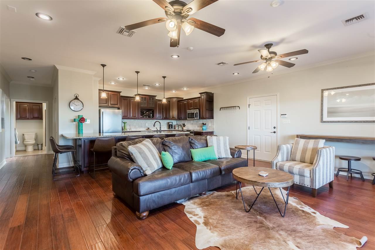 Image 3 of 8 For 102 7164 Texas R 2
