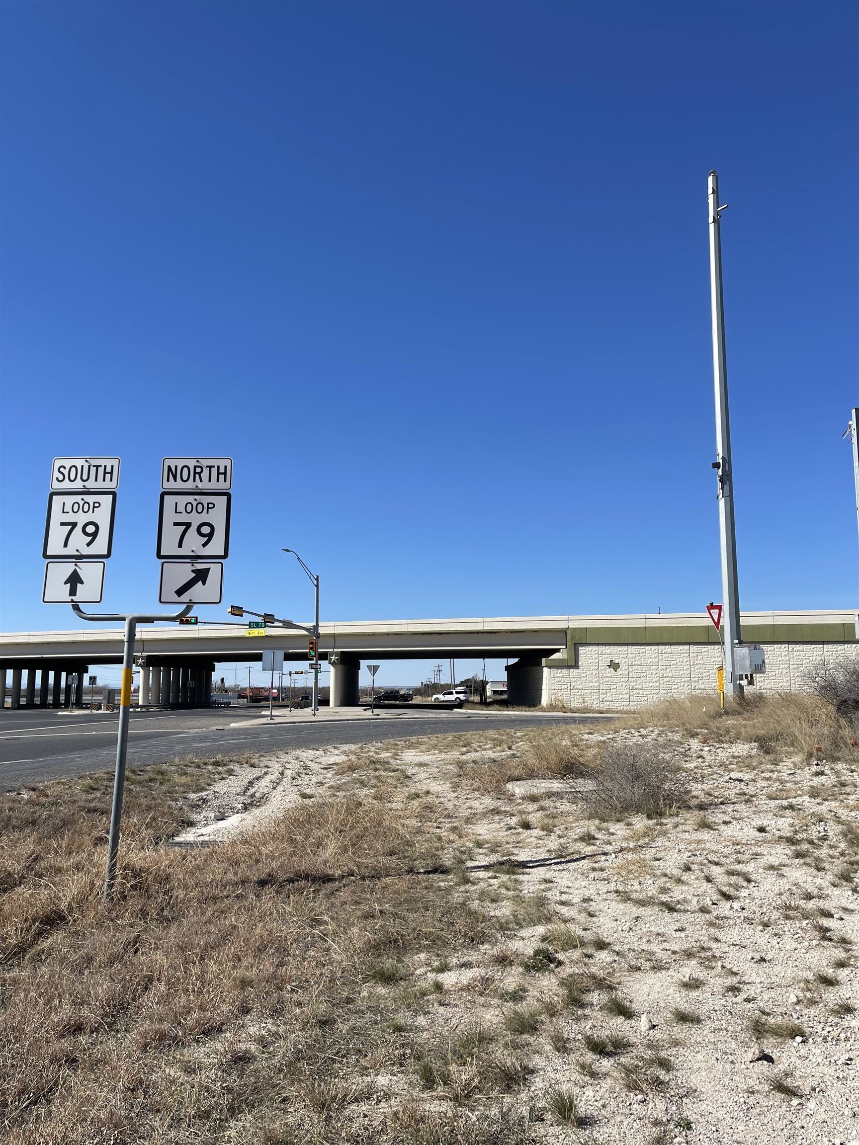 Image 4 of 7 For State Loop 79 State Loop 79