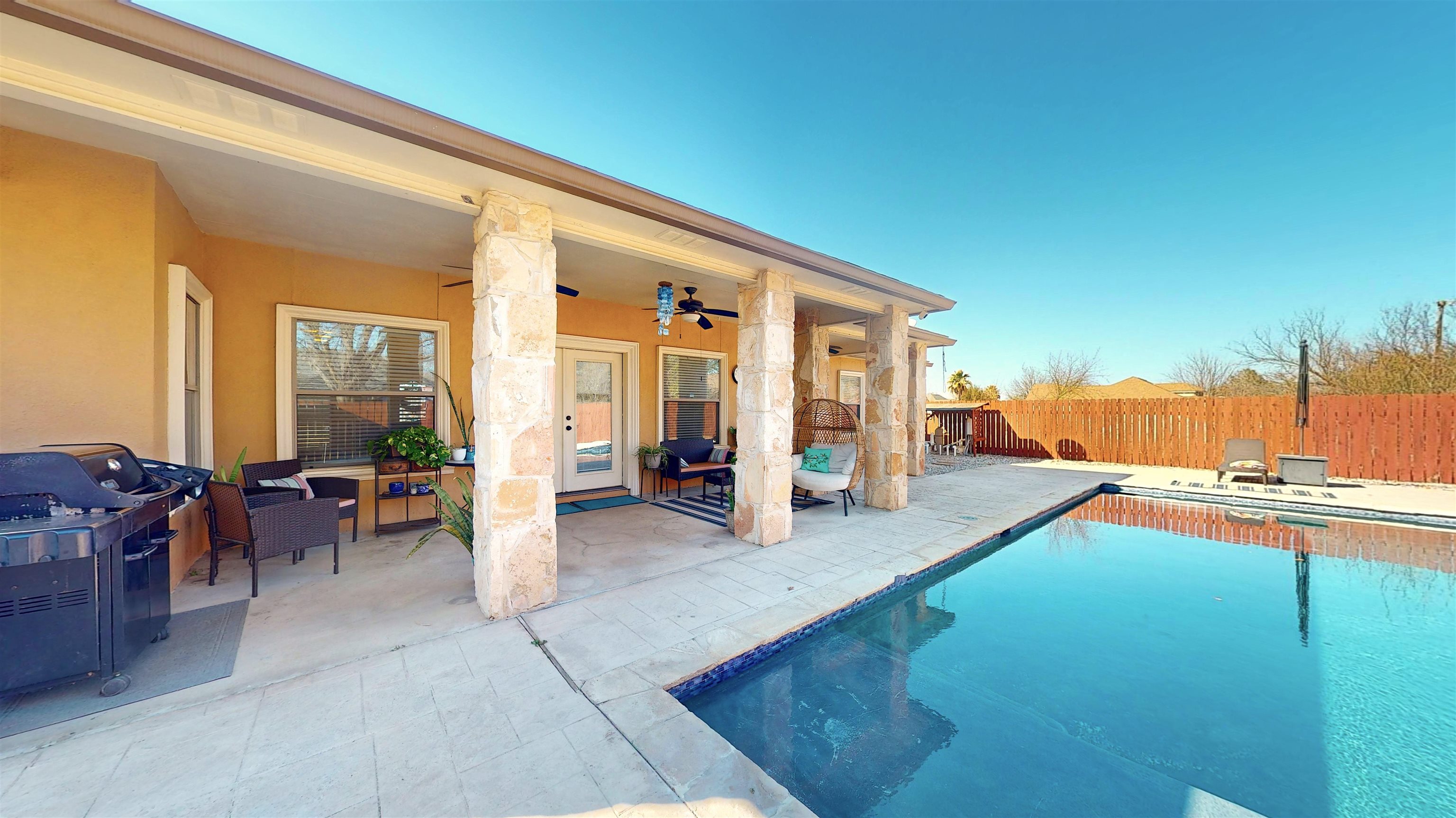 Image 2 of 48 For 207 Ceniza Ridge