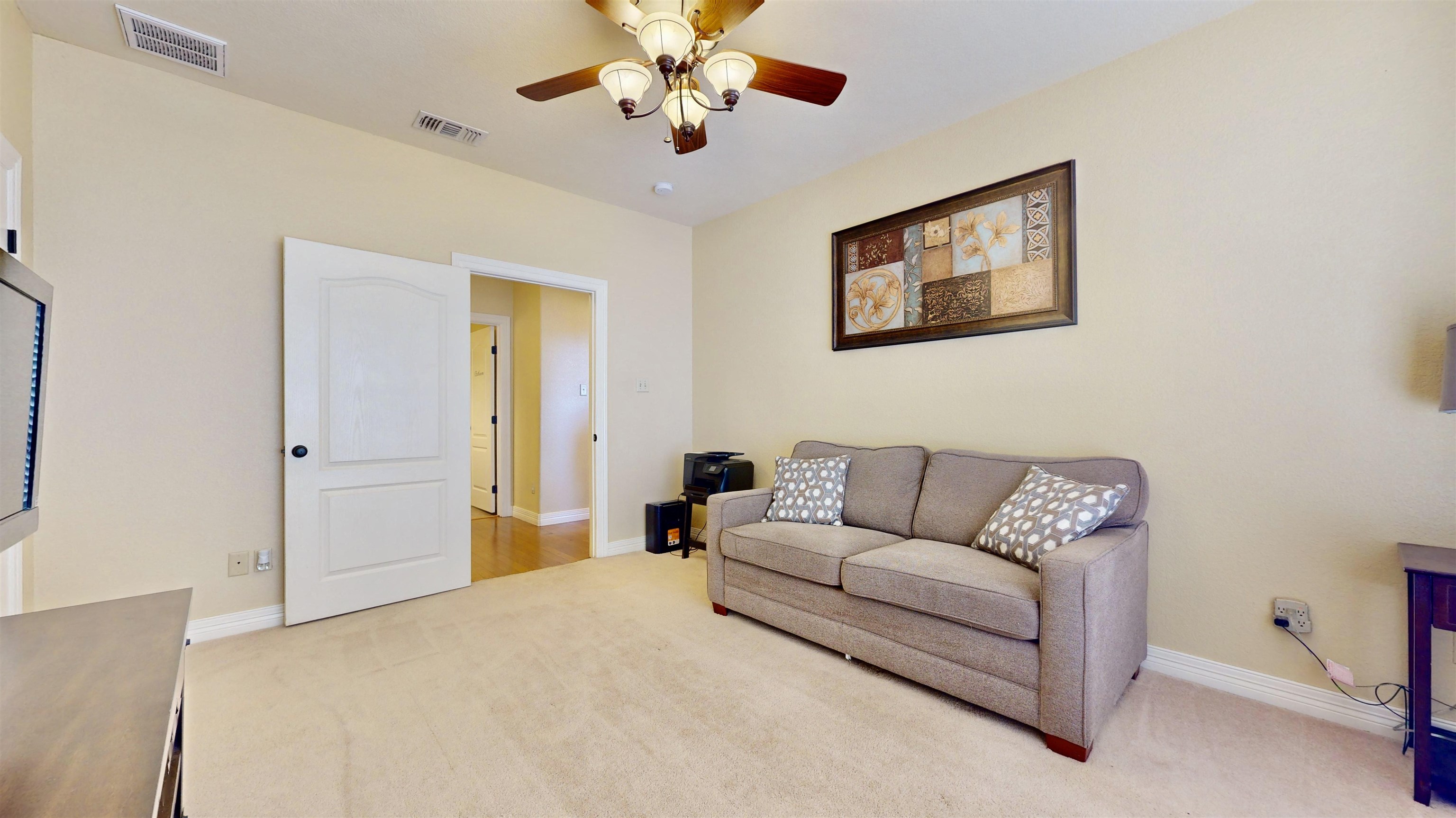 Image 32 of 48 For 207 Ceniza Ridge
