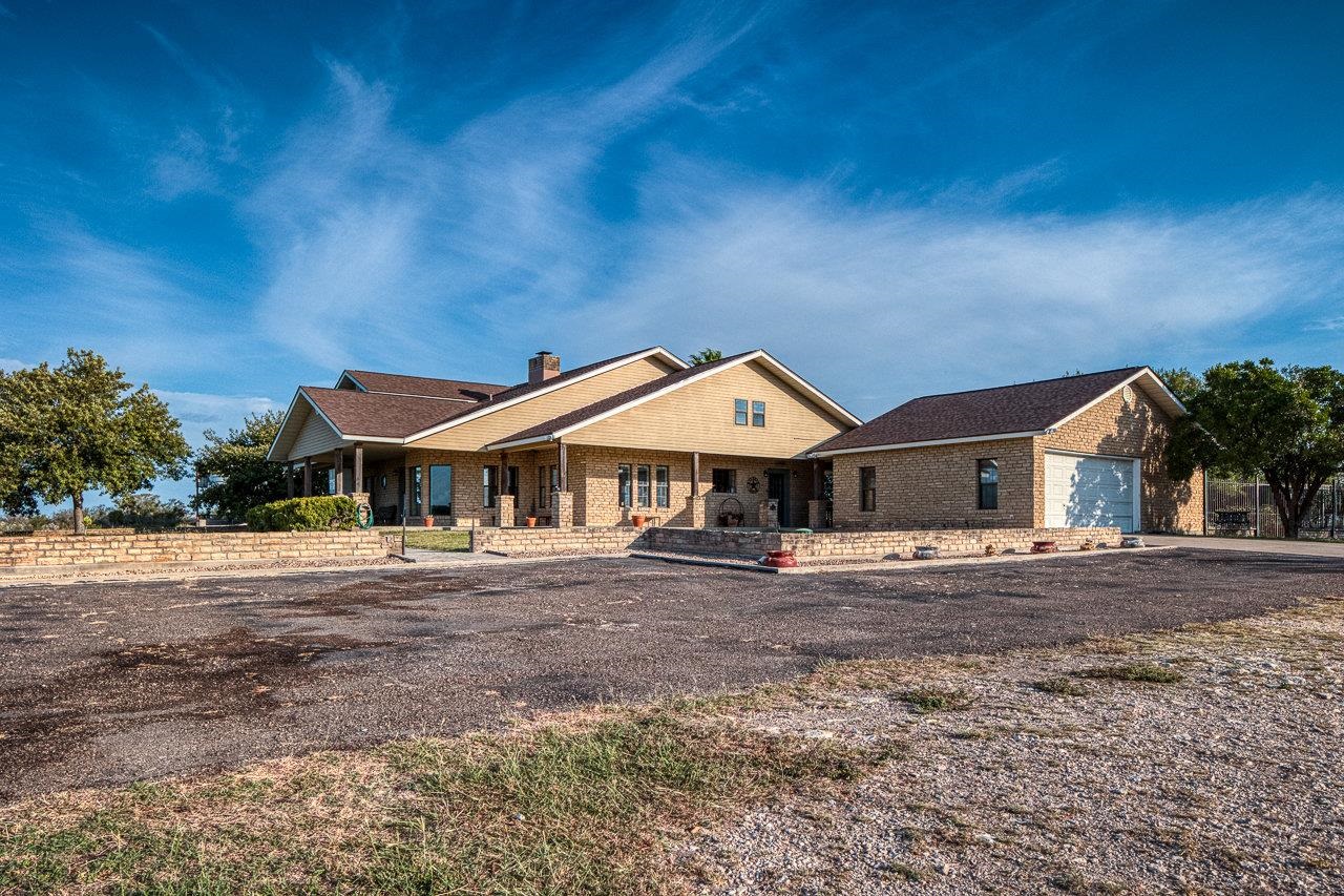 Image 3 of 50 For 6281 Us Hwy 90 W
