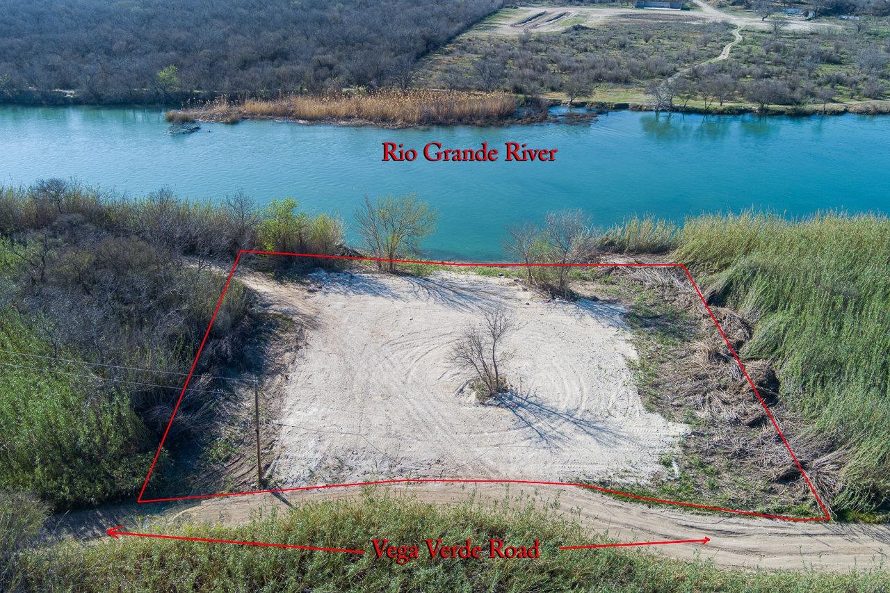 Image 2 of 13 For 312 Vega Verde Rd S