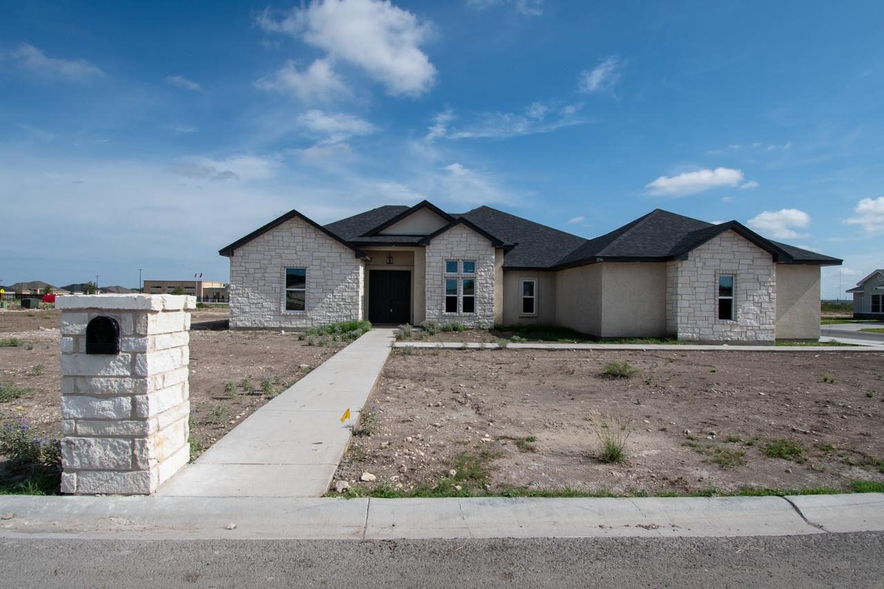Details for 206 Persimmon, Del Rio, TX 78840
