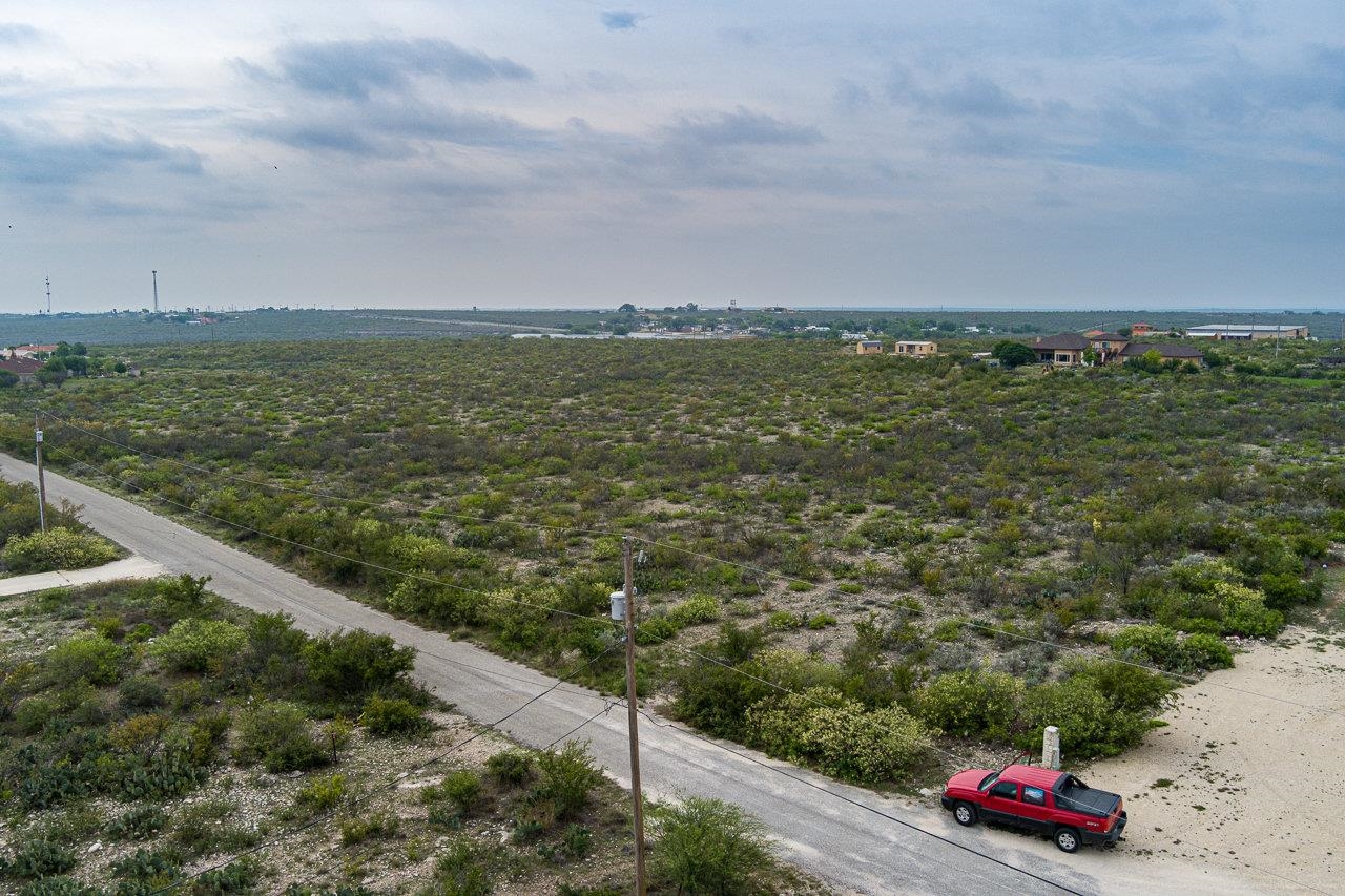 Image 7 of 12 For 167 Quanah  