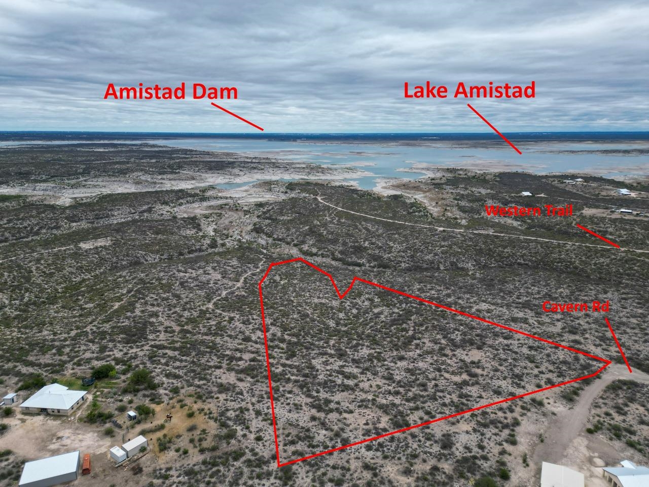 Image 4 of 18 For  Cavern  