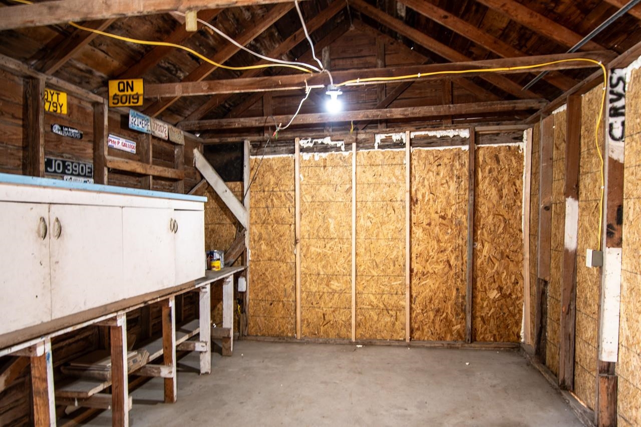 Image 30 of 46 For 702 2nd Street E