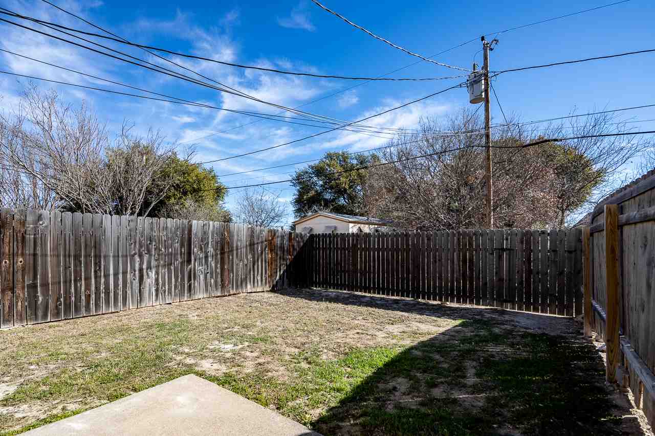 Image 16 of 21 For 111 A Rhonda Drive