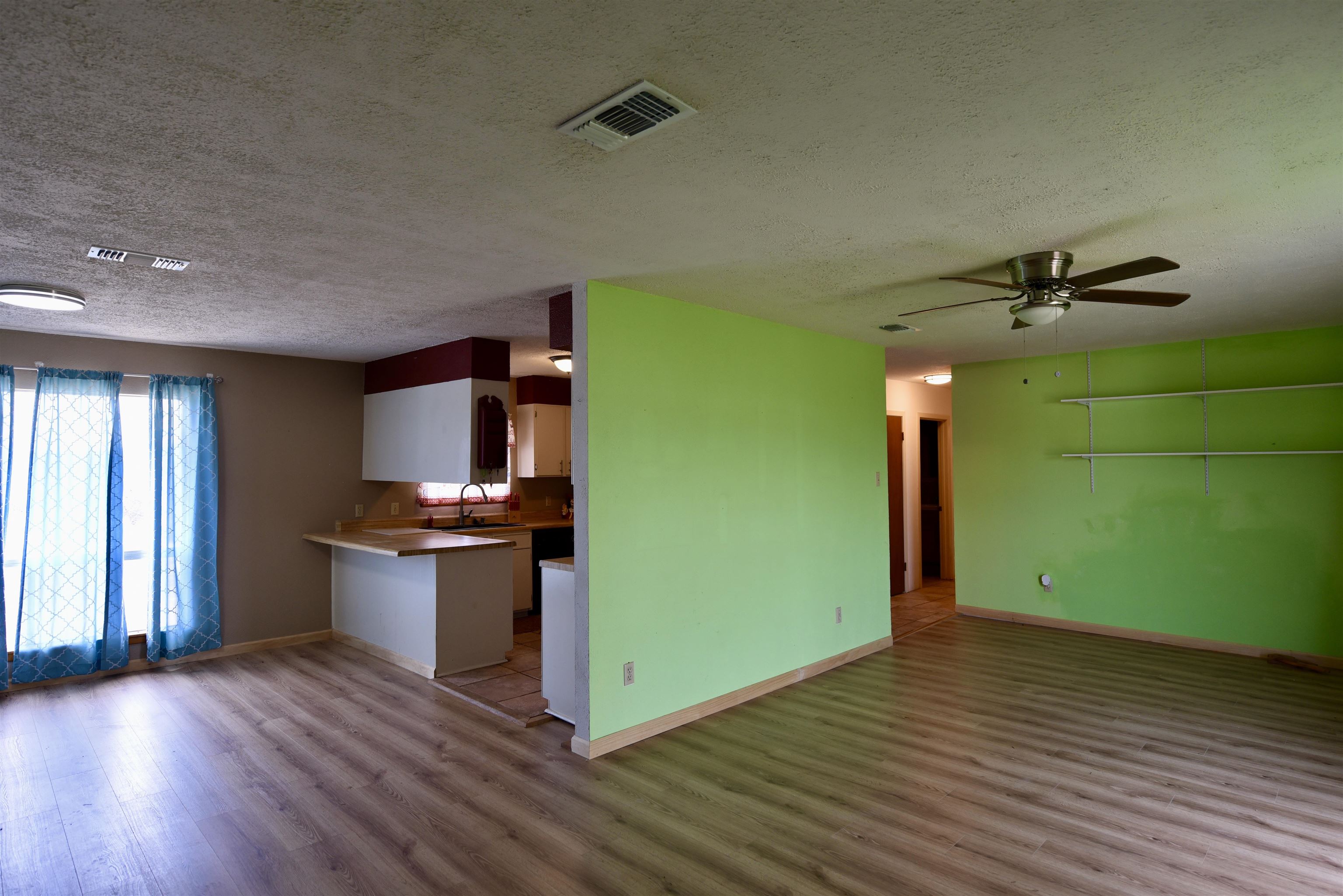Image 11 of 29 For 1553 Rio Diablo Parkway