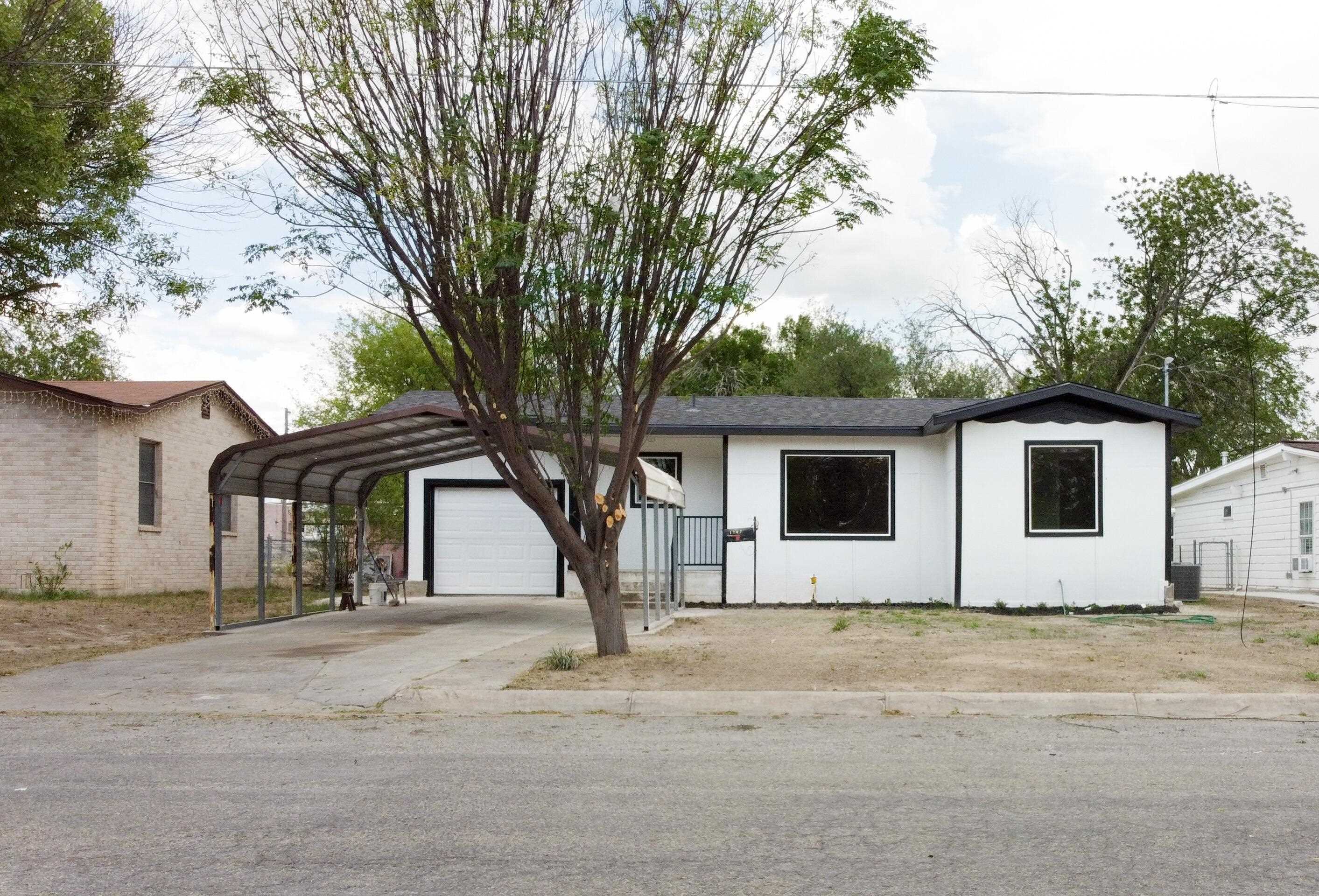 Details for 1707 Avenue D, Del Rio, TX 78840