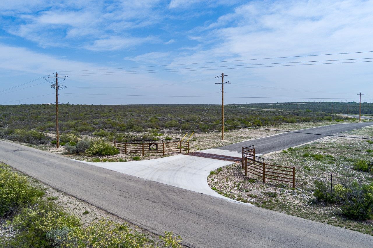 Details for 11 Smolie Court, Del Rio, TX 78840
