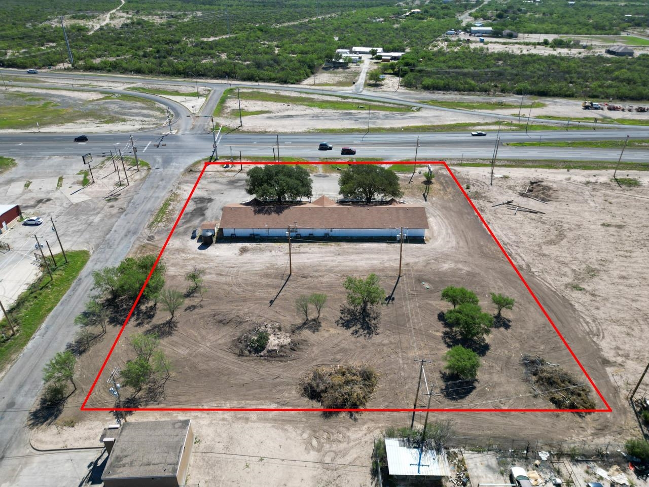 Image 42 of 44 For 4730 Veterans Blvd
