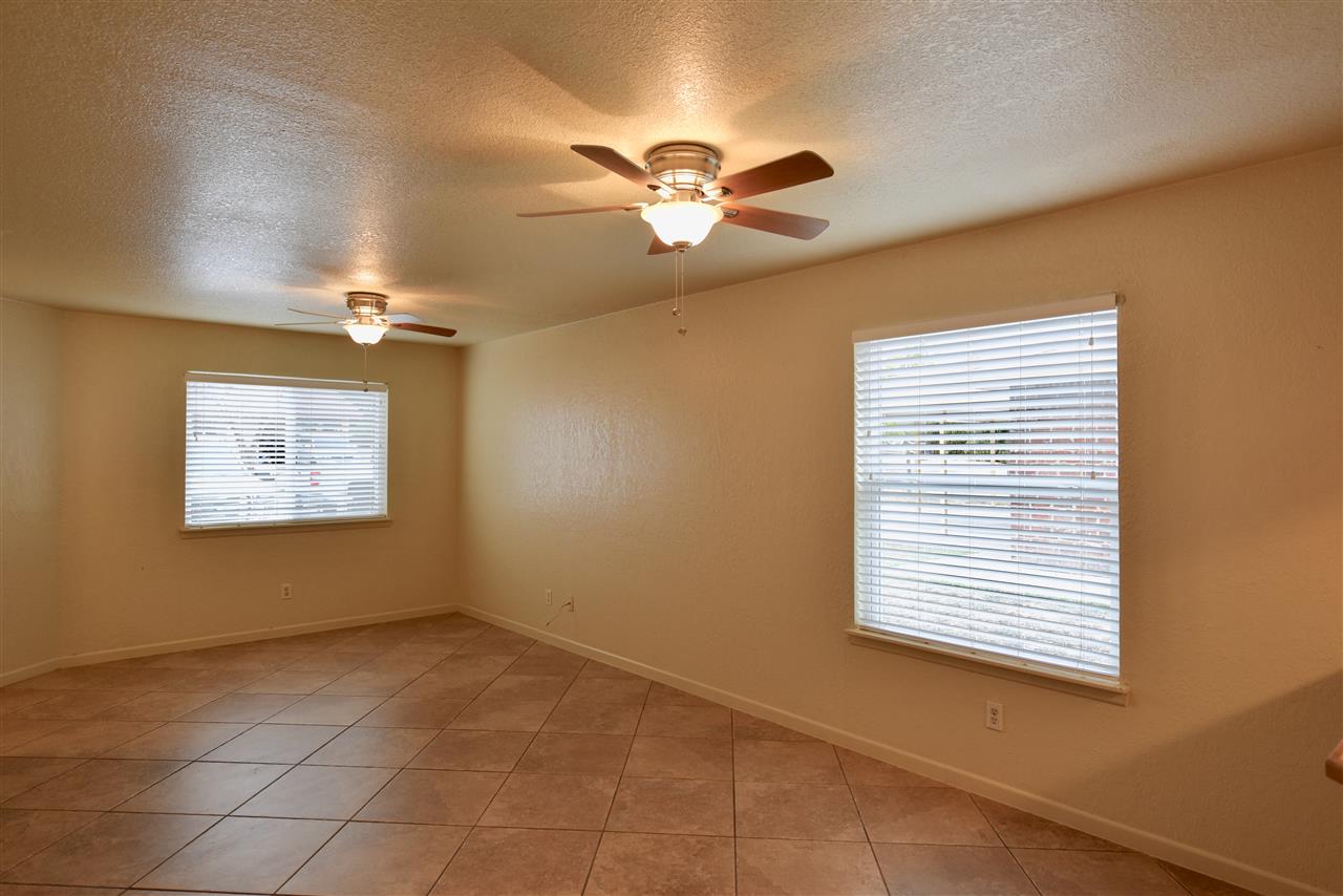 Image 6 of 18 For 115 C Rhonda Drive