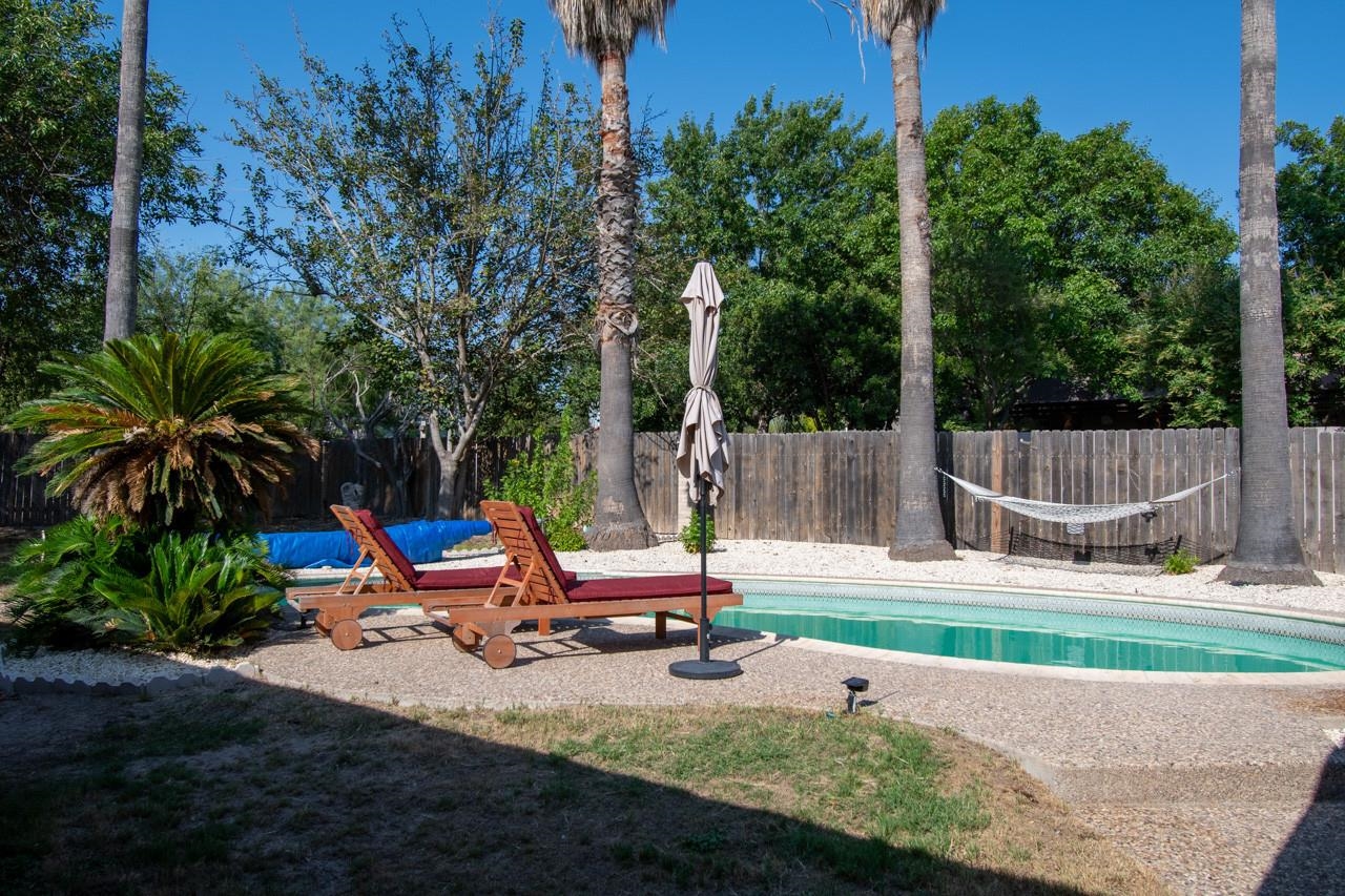 Details for 216 Echo Valley, Del Rio, TX 78840