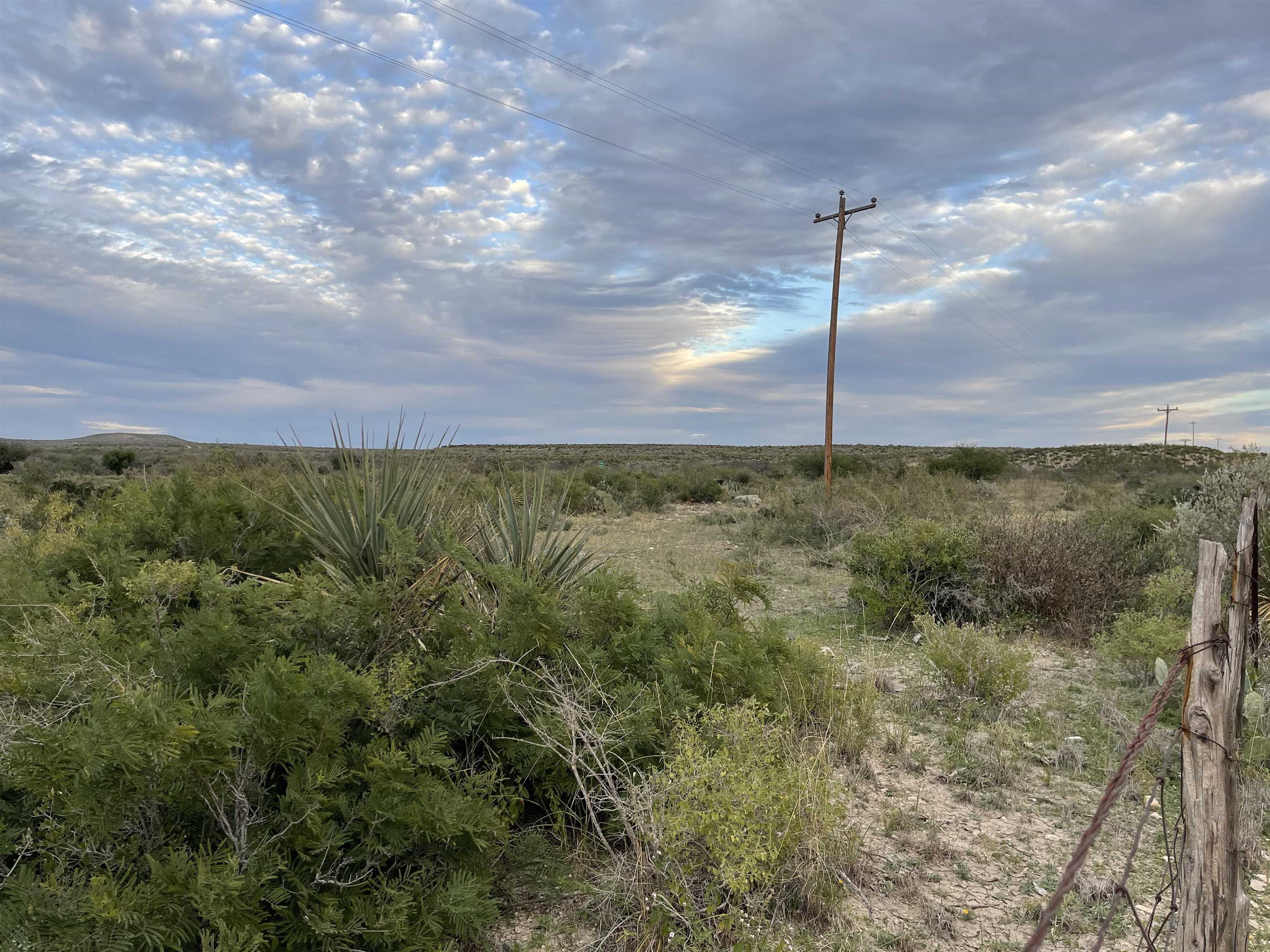 Image 21 of 30 For 33221 U.s. Hwy 90 W