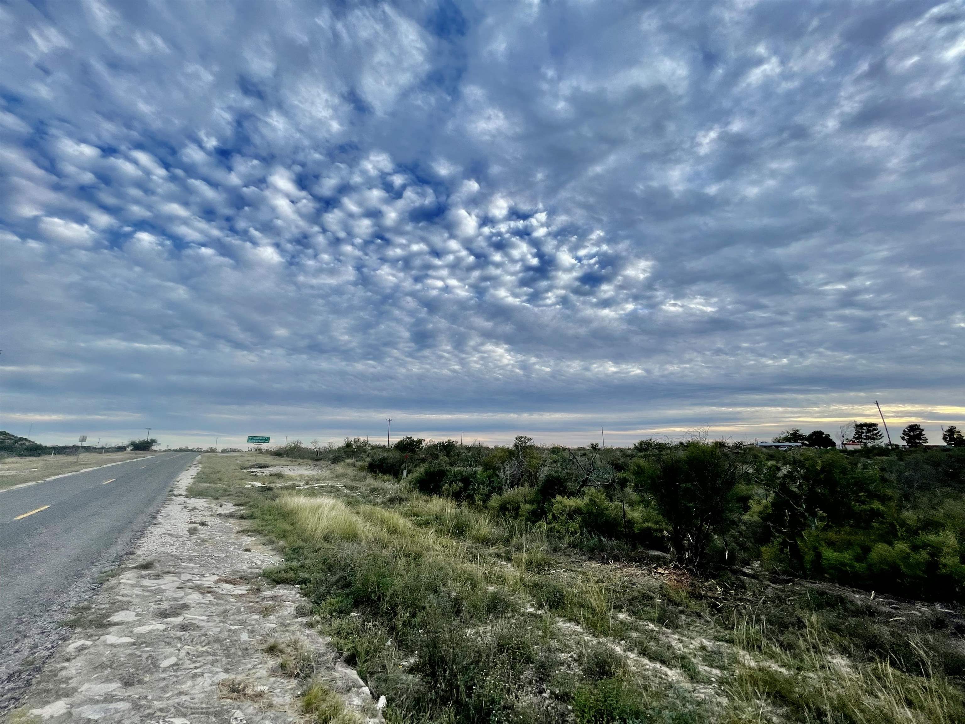 Image 5 of 30 For 33221 U.s. Hwy 90 W
