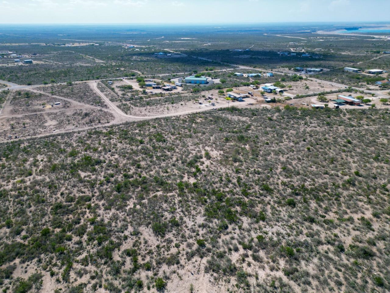 Image 15 of 15 For Amistad Heights