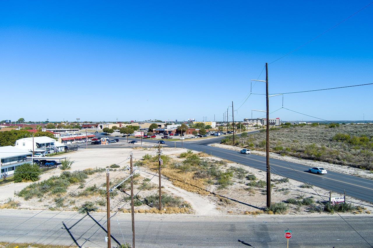 Details for 805 E 15th  , Del Rio, TX 78840