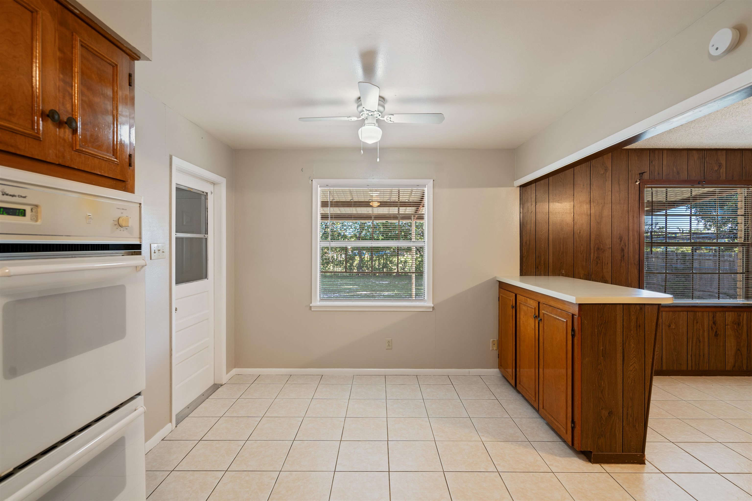 Image 3 of 16 For 324 Strickland W