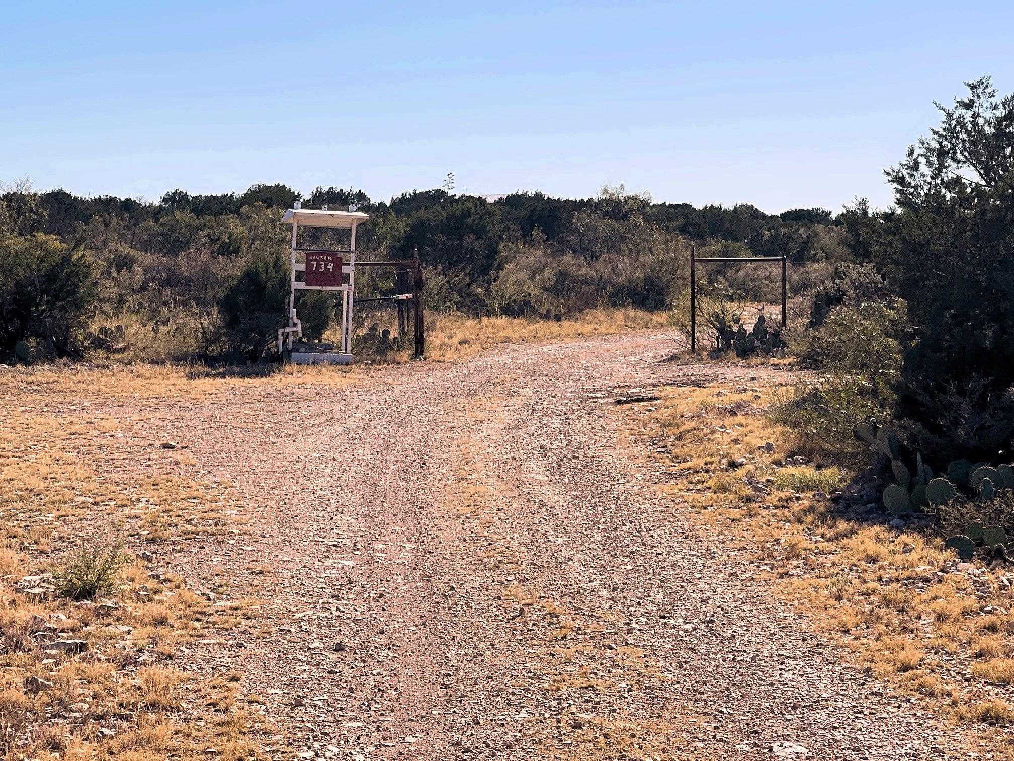 Image 3 of 41 For 734 Harmony