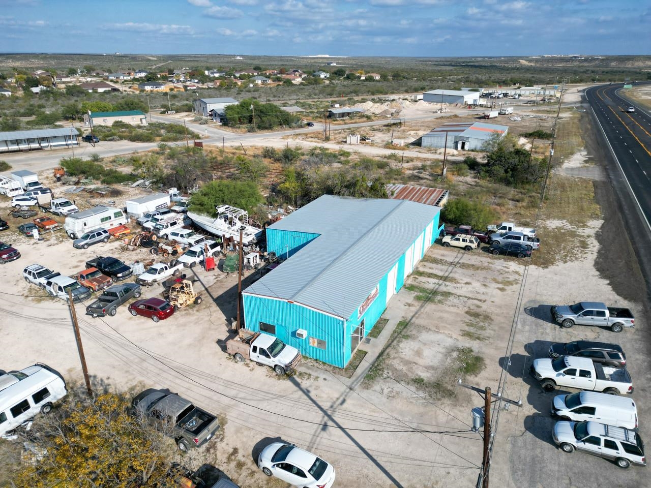 Image 18 of 20 For 7657 Us Hwy 90 W