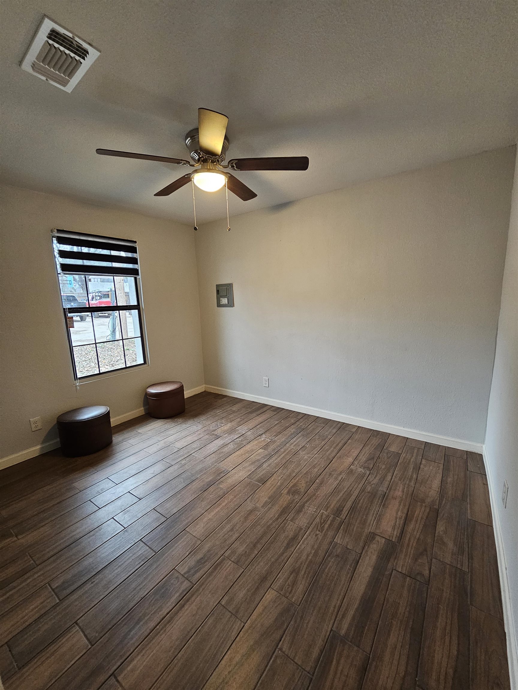 Image 4 of 7 For 111 Mata Lane