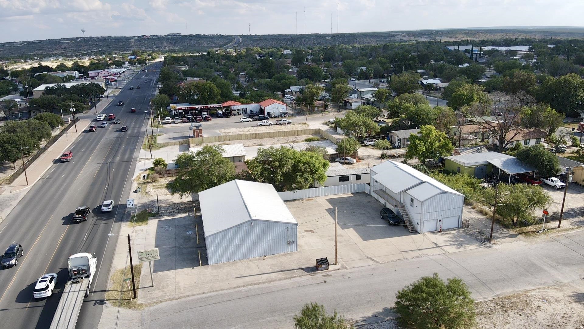 Image 17 of 20 For 401 Dr Fermin Calderon Blvd
