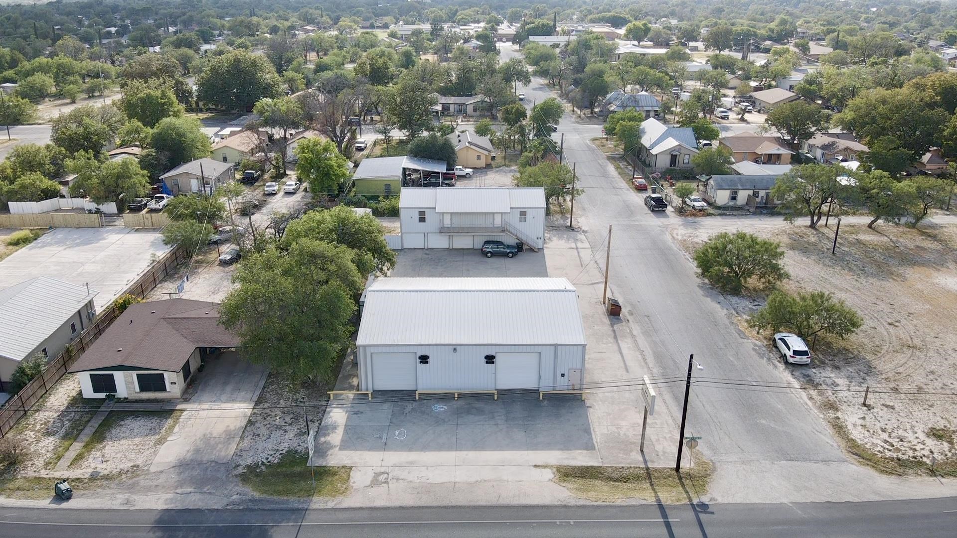 Image 20 of 20 For 401 Dr Fermin Calderon Blvd
