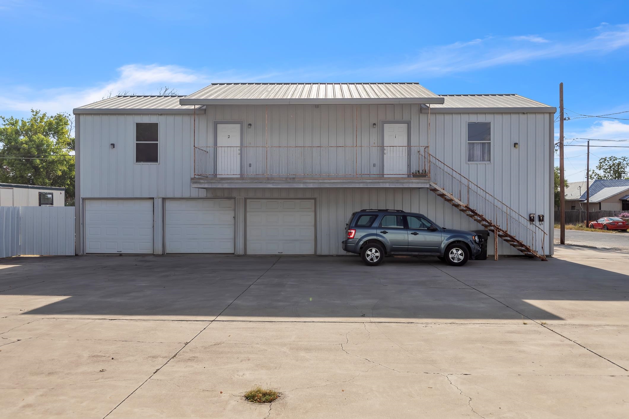Image 5 of 20 For 401 Dr Fermin Calderon Blvd