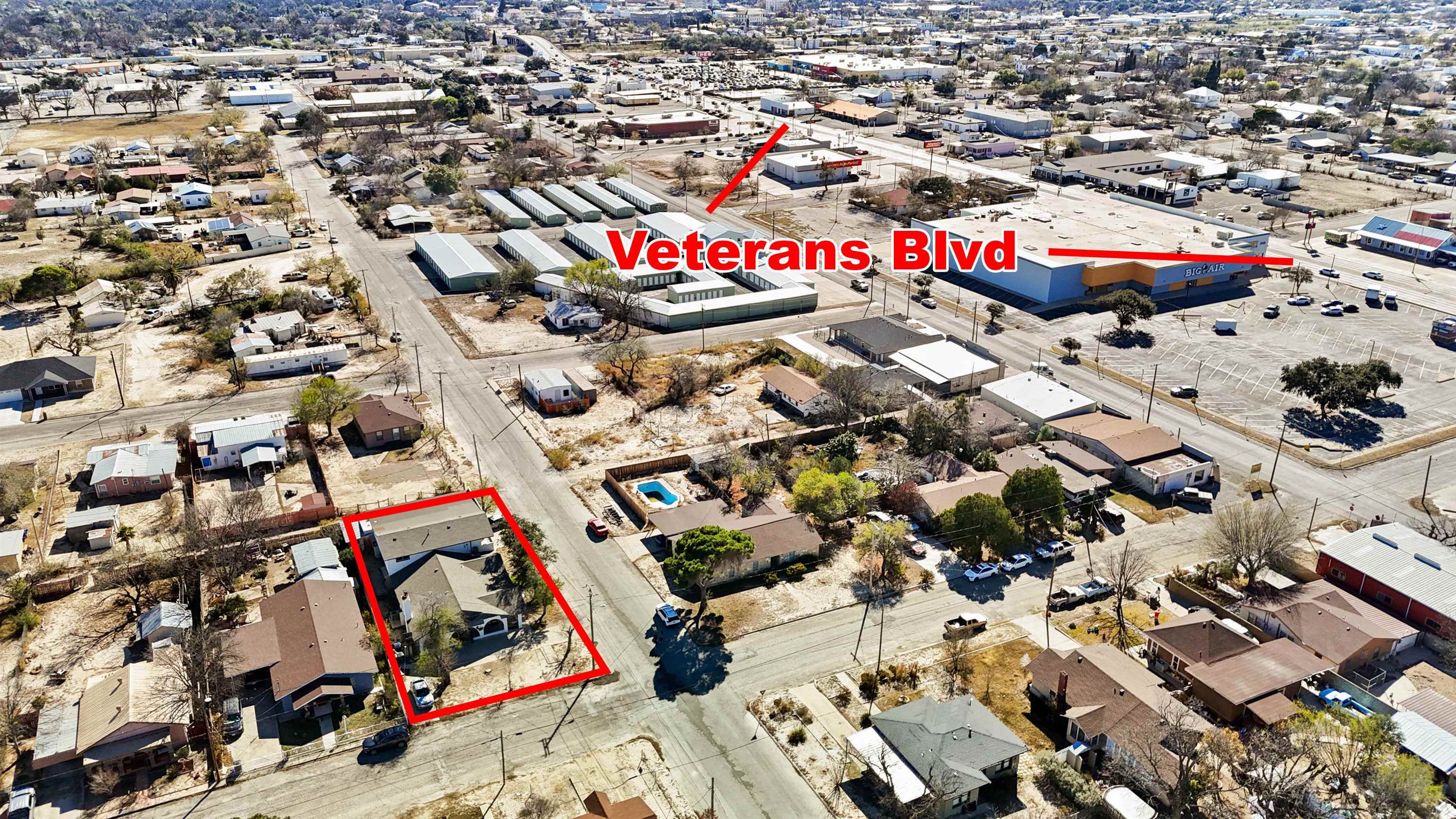 Image 31 of 33 For 701 6th E 