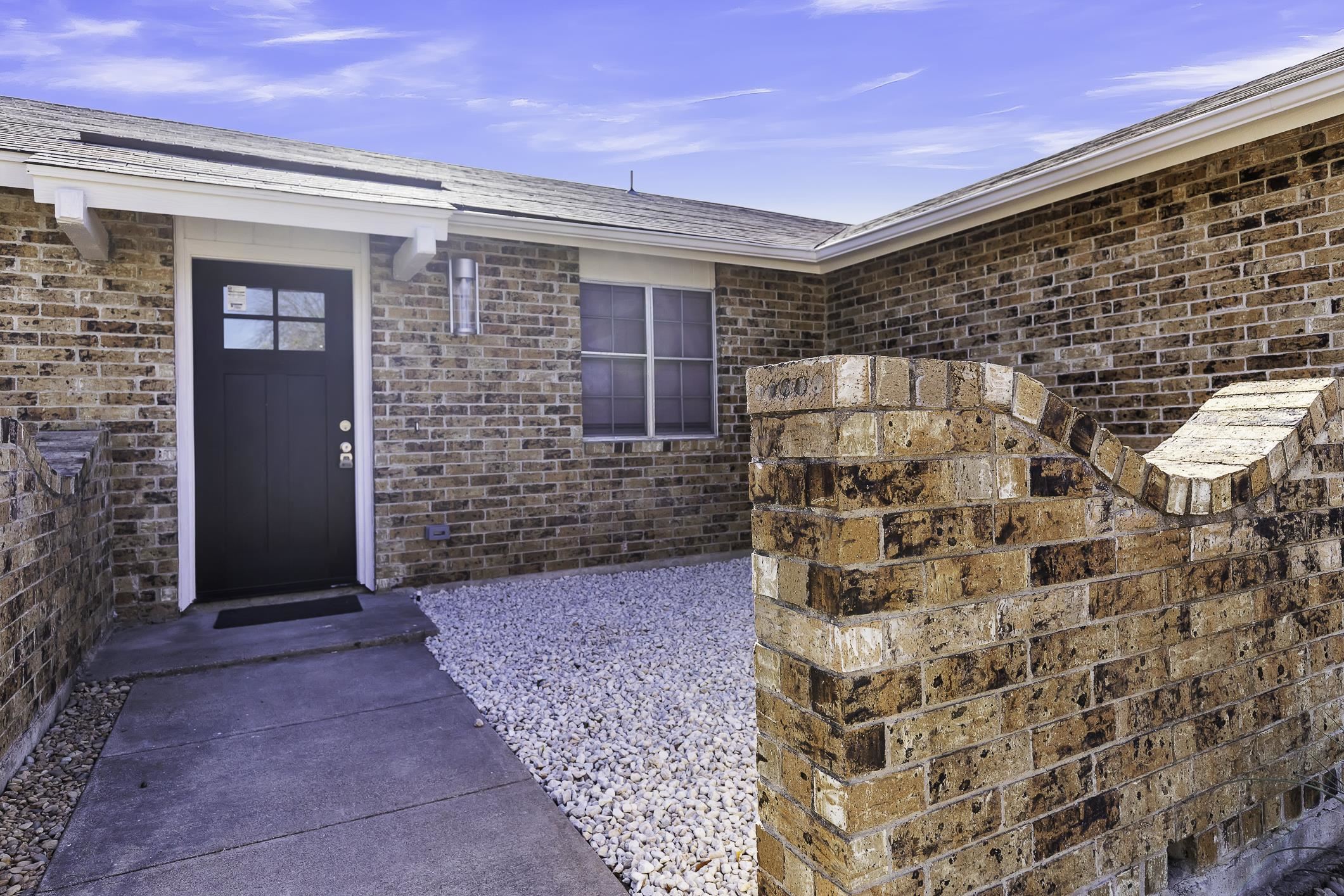 Details for 207 Meandering Way, Del Rio, TX 78840
