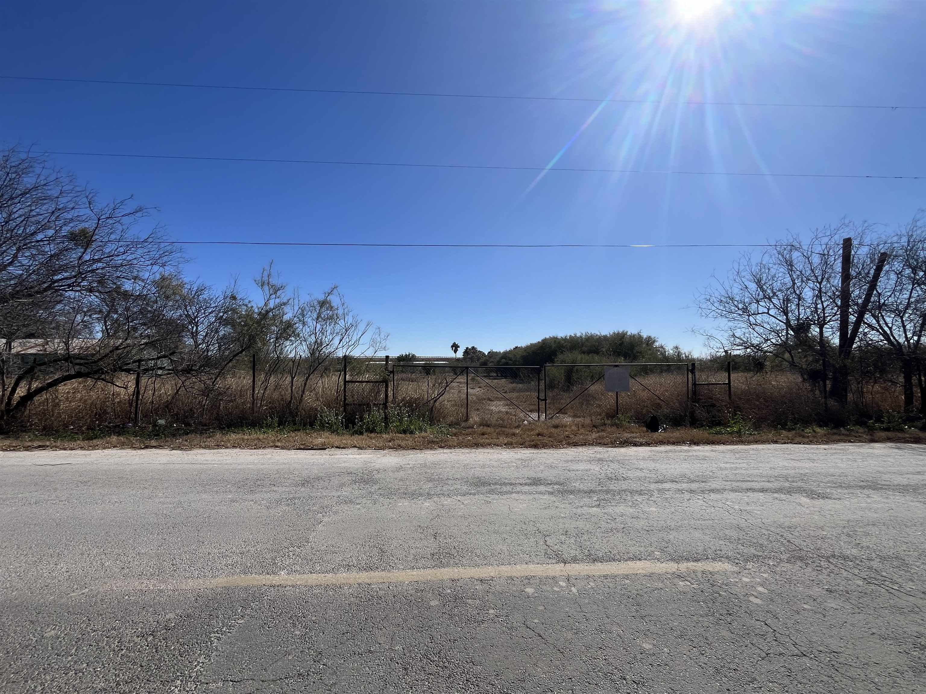 Details for 1004 2nd W , Del Rio, TX 78840
