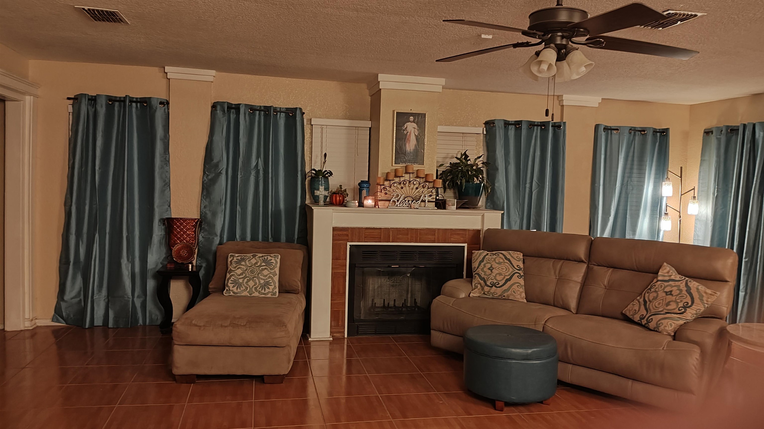 Image 4 of 24 For 202 Miller Drive Rental