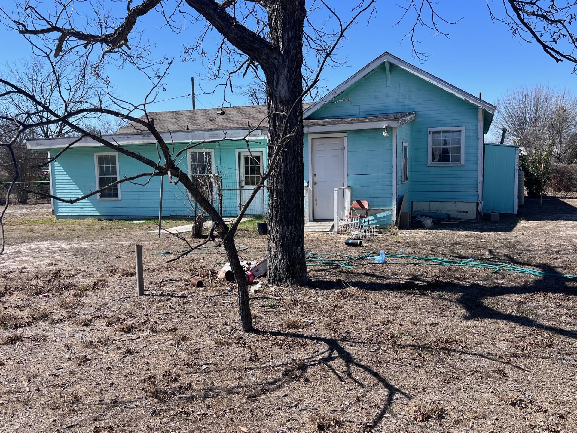 Image 3 of 17 For 703 Avenue R