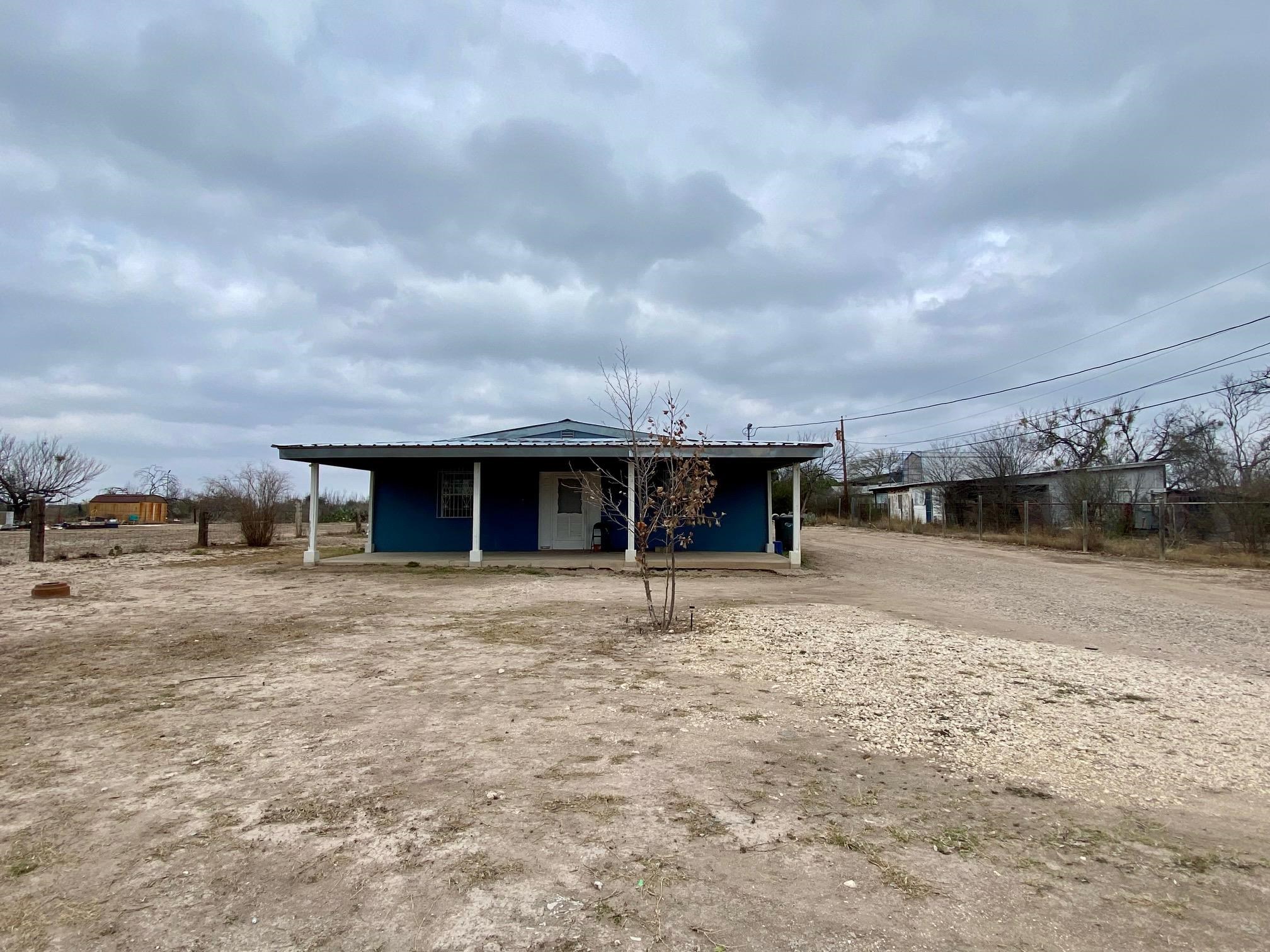 Image 9 of 47 For 120 Grissom  