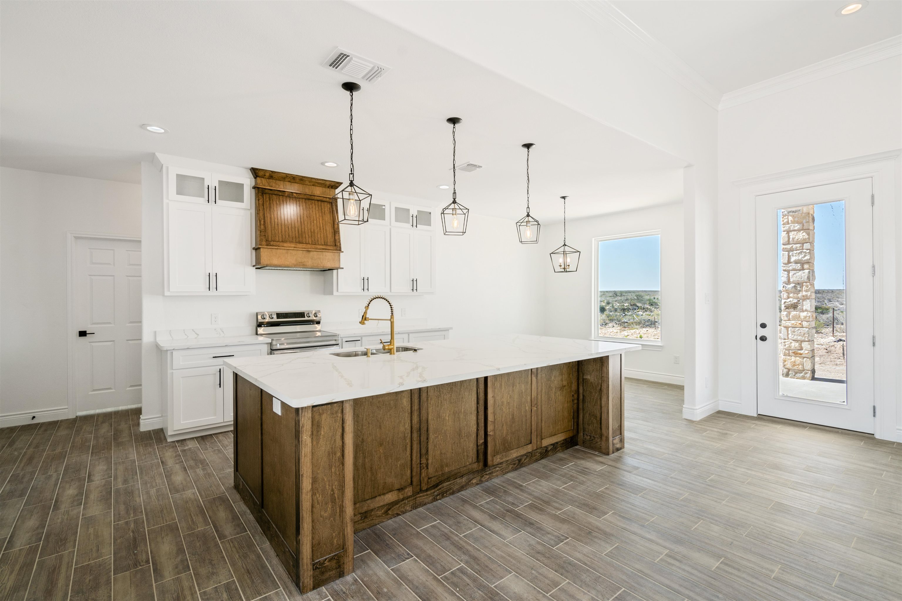 Image 10 of 50 For 1015 Buffalo Gap