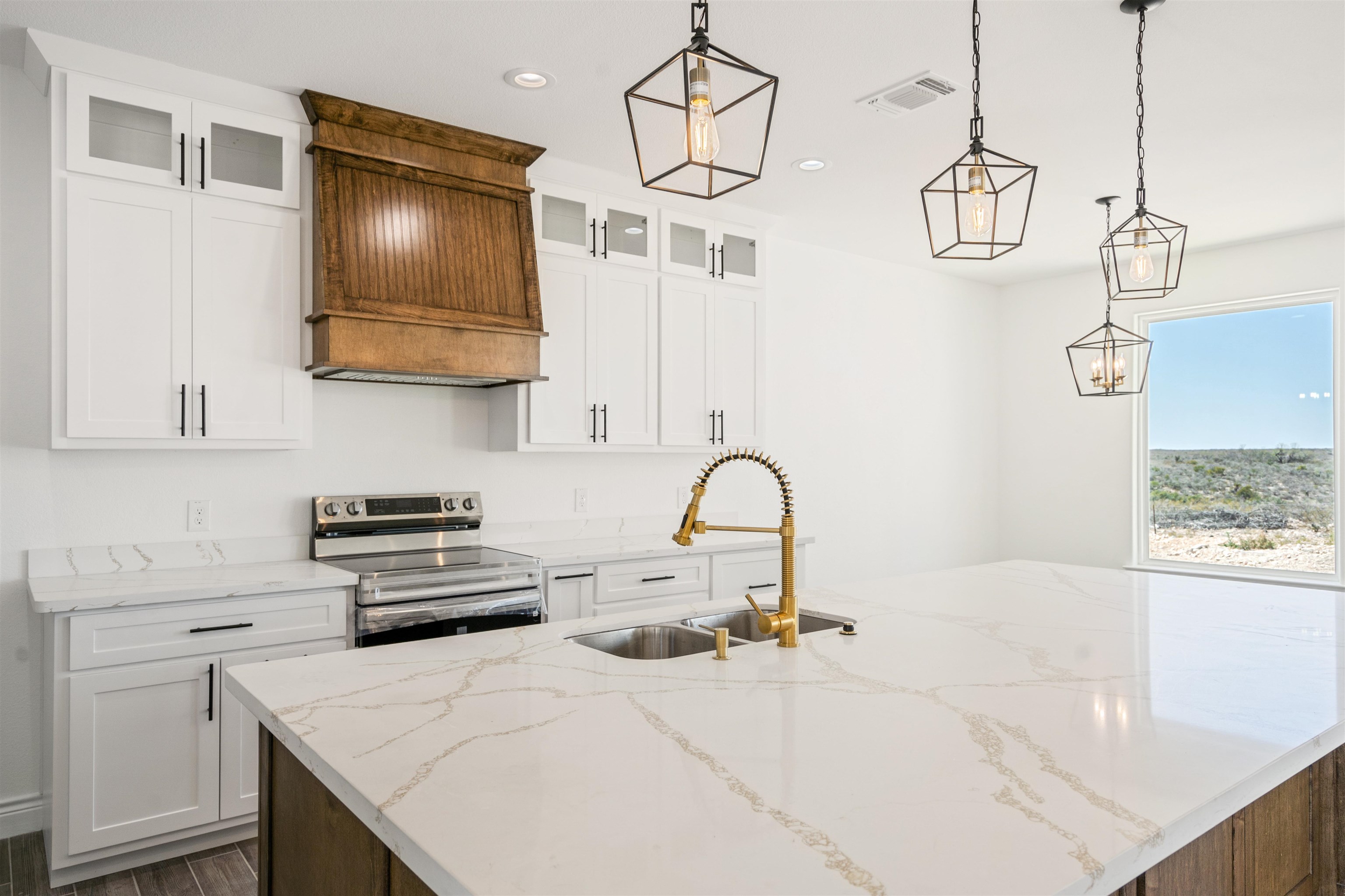 Image 16 of 50 For 1015 Buffalo Gap