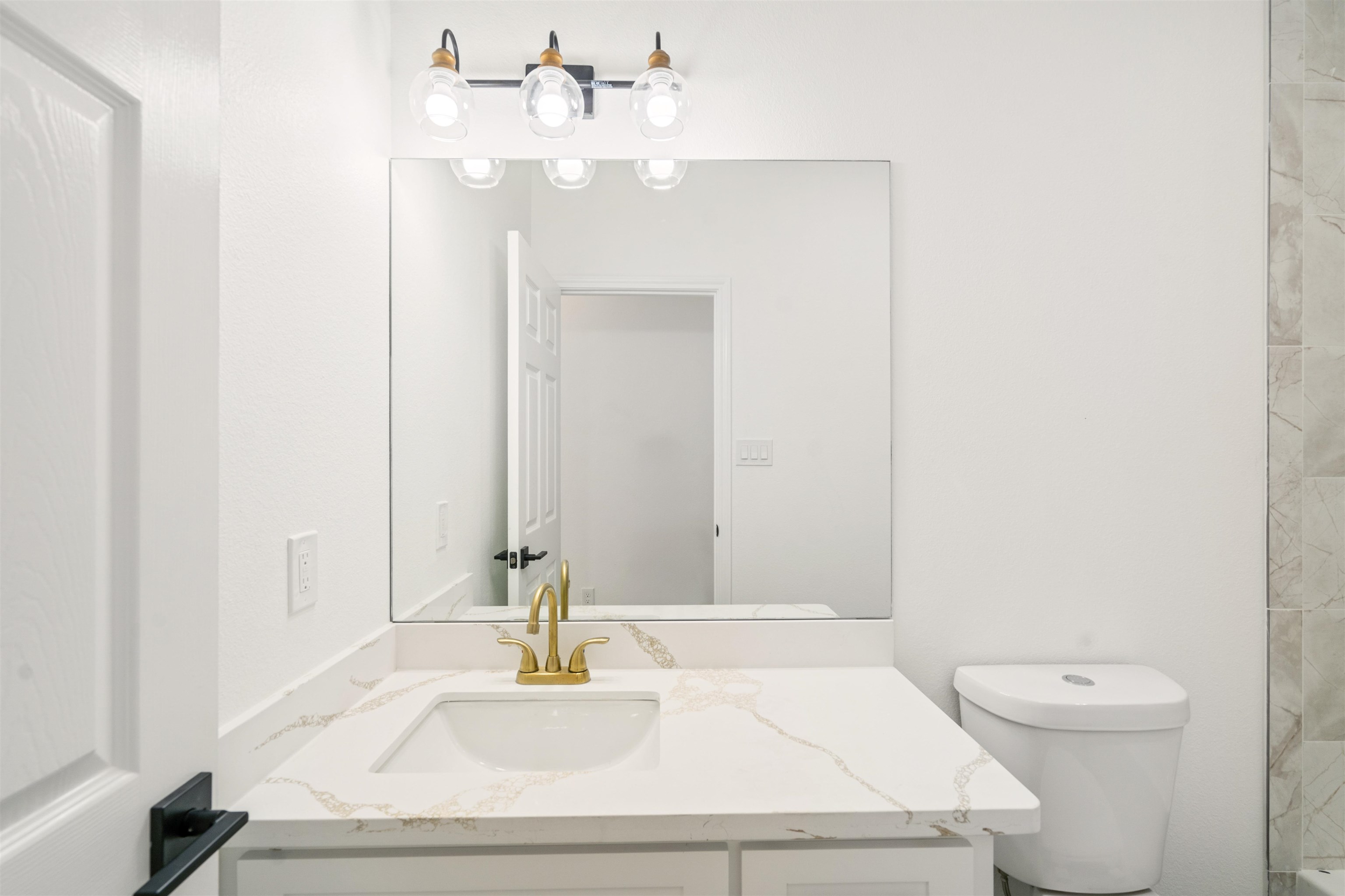 Image 35 of 50 For 1015 Buffalo Gap