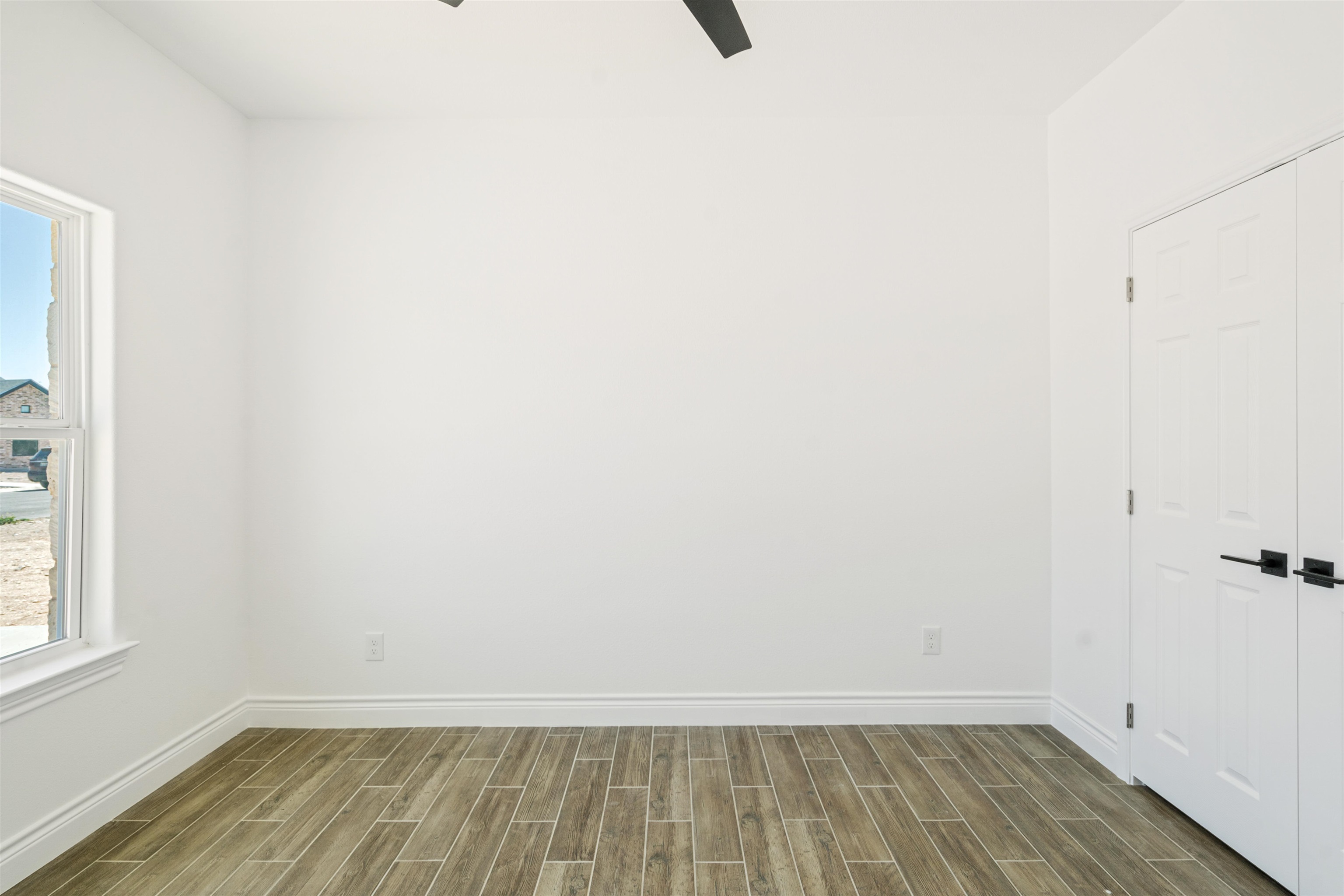 Image 38 of 50 For 1015 Buffalo Gap