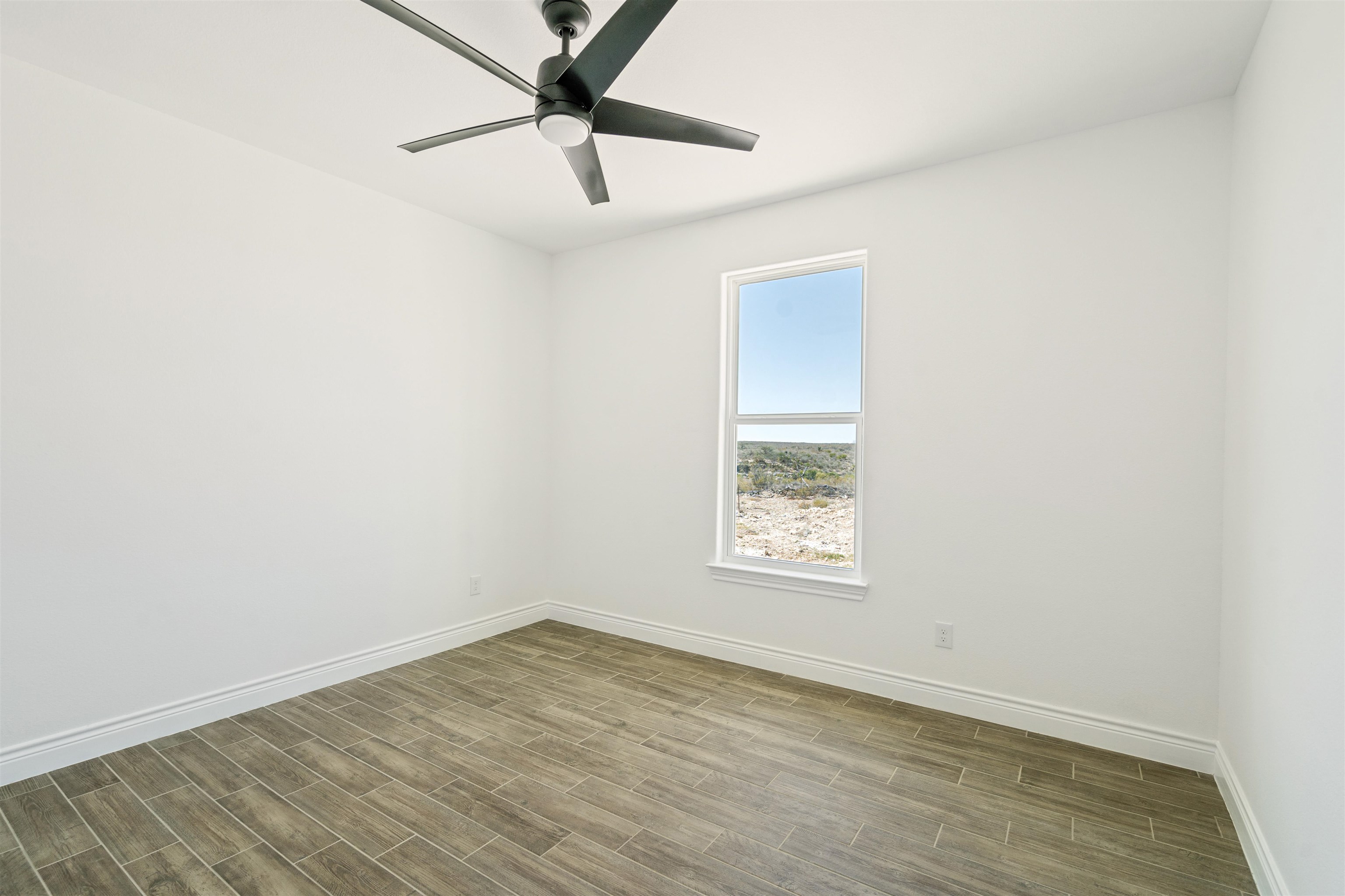 Image 45 of 50 For 1015 Buffalo Gap