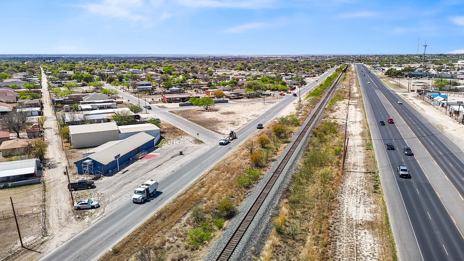 Image 14 of 22 For 1401 Railway