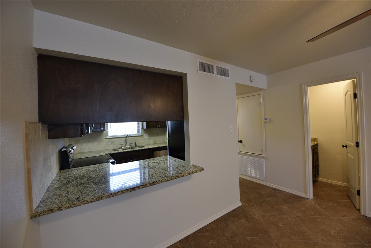 Image 4 of 18 For 111 Rhonda Drive B