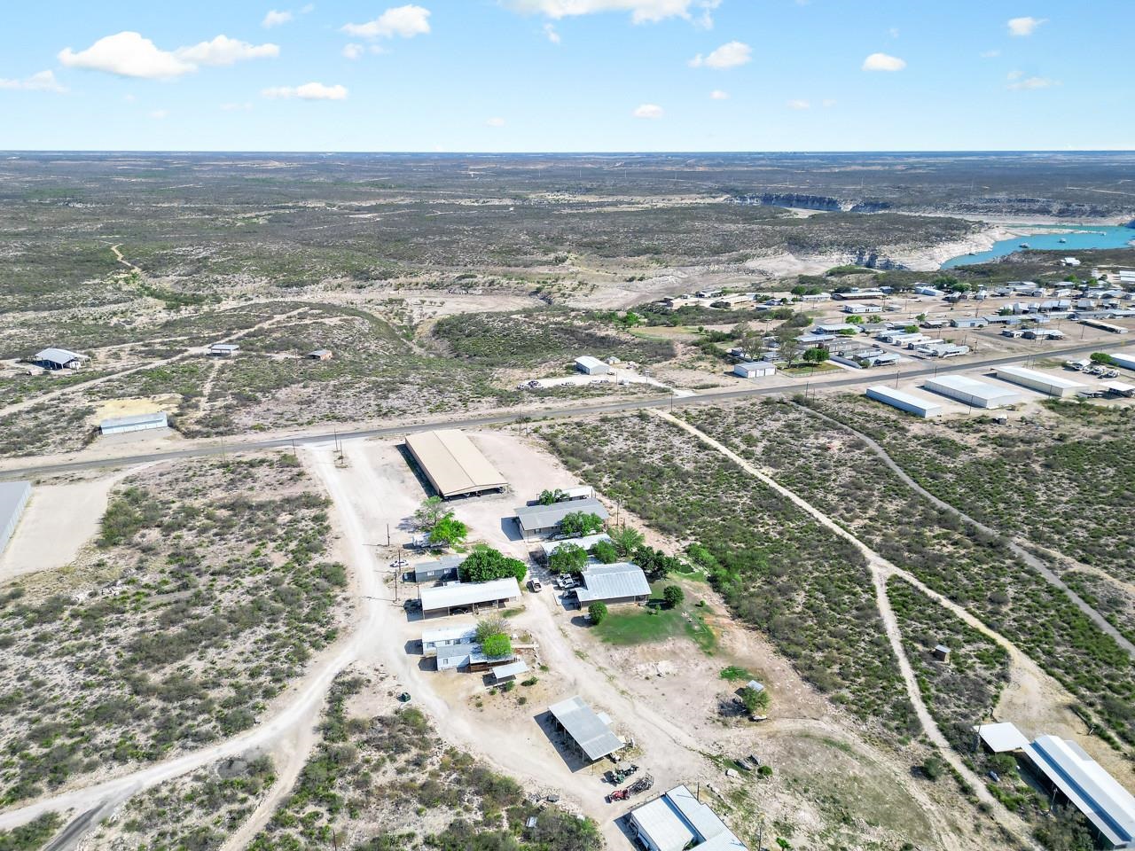 Image 26 of 47 For 6748 Texas Road #2
