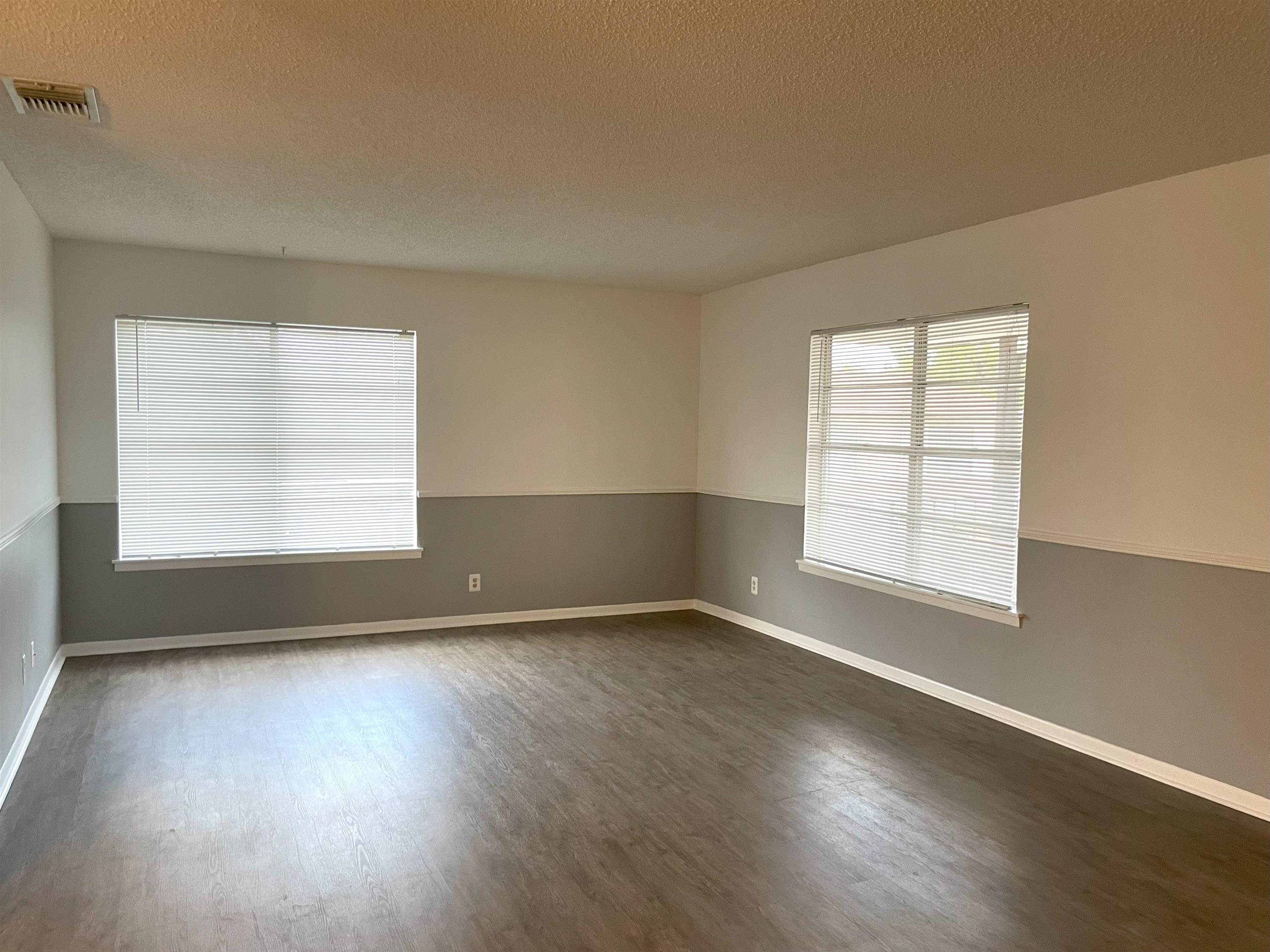 Image 4 of 22 For 100 Royal Way #14 D