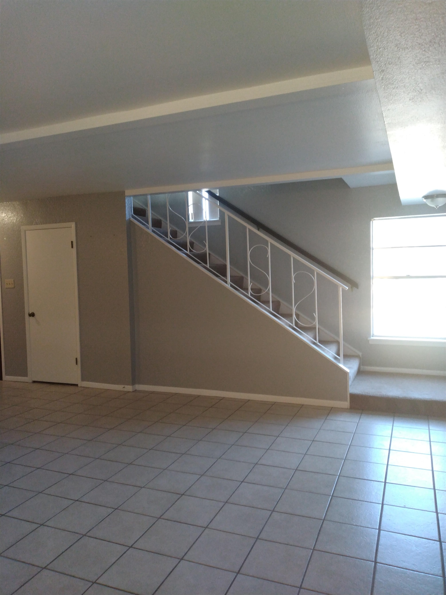 Image 5 of 23 For 100 Royal Way #17 C